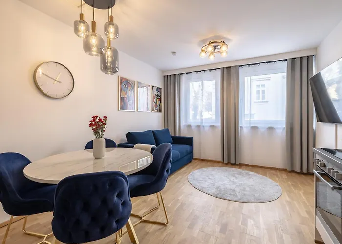 Ea- Design Nähe Hauptplatz * Wiener Neustadt