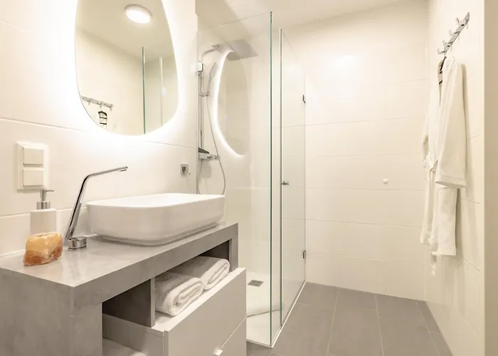 Ea- Design Naehe Hauptplatz * Wiener Neustadt